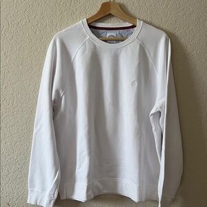 Brooks Brothers Classic White Crewneck Sweater